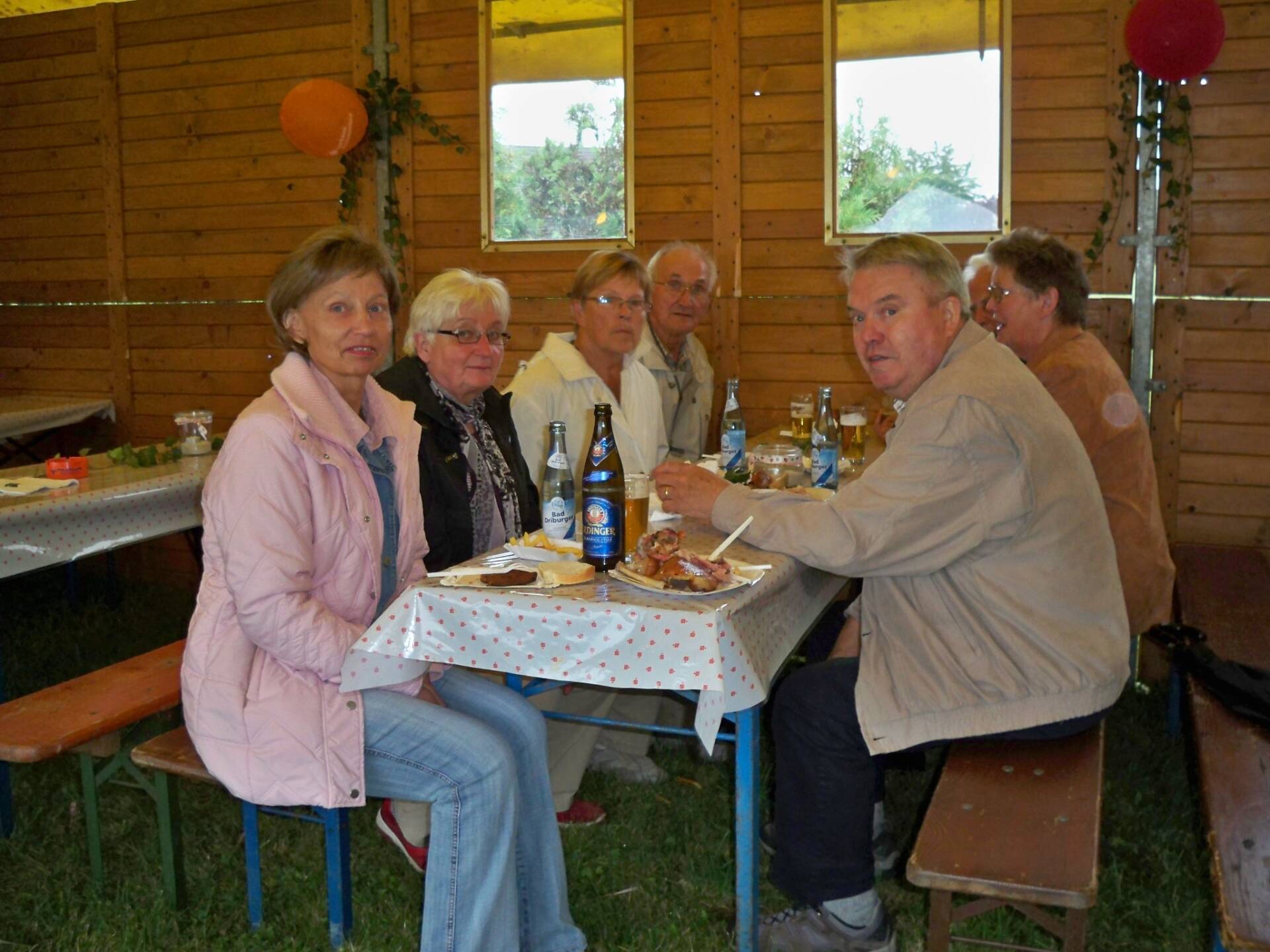 Oberntorfest Medebach Besucher und Helfer
