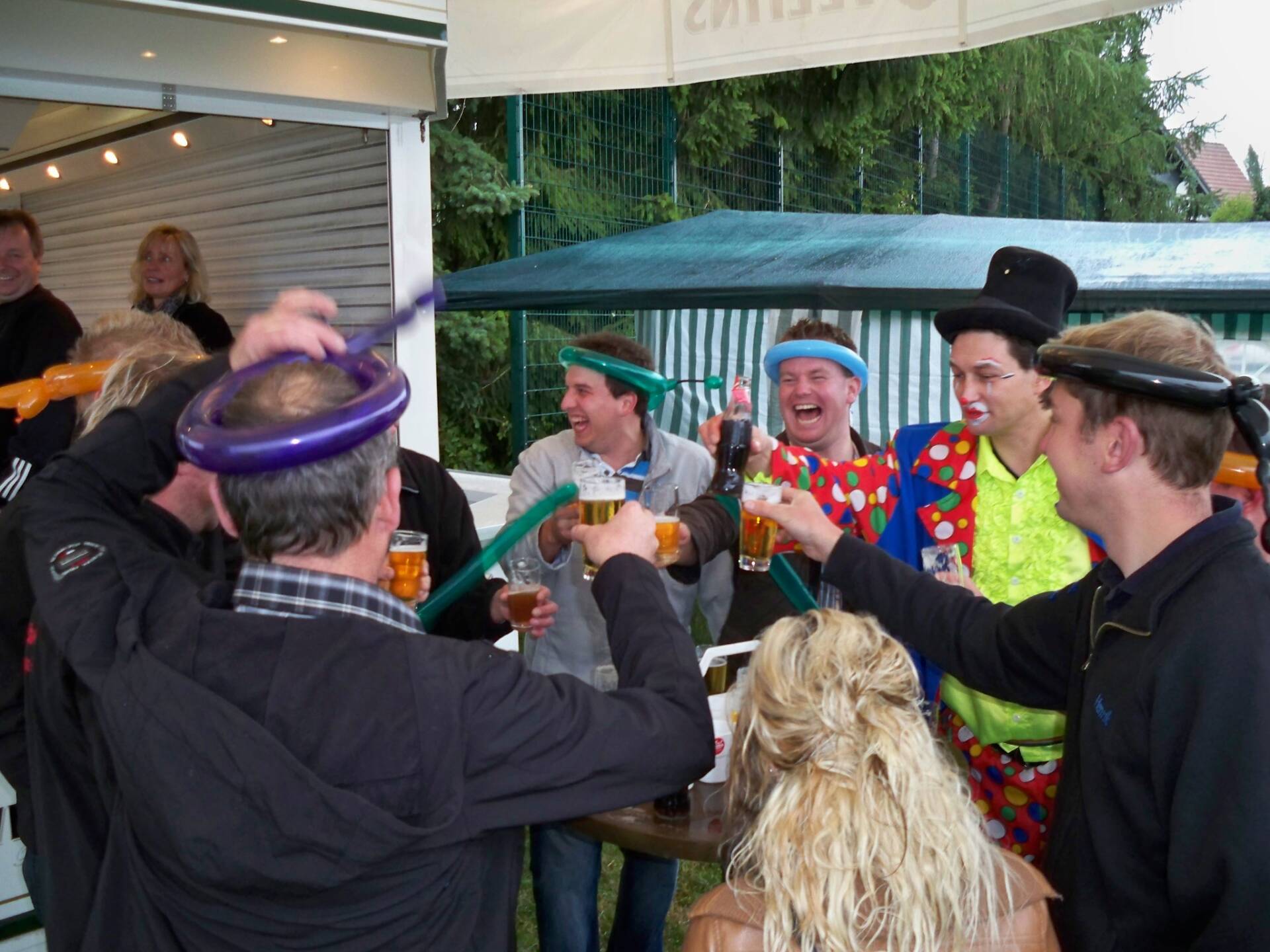 Oberntorfest Medebach Besucher und Helfer