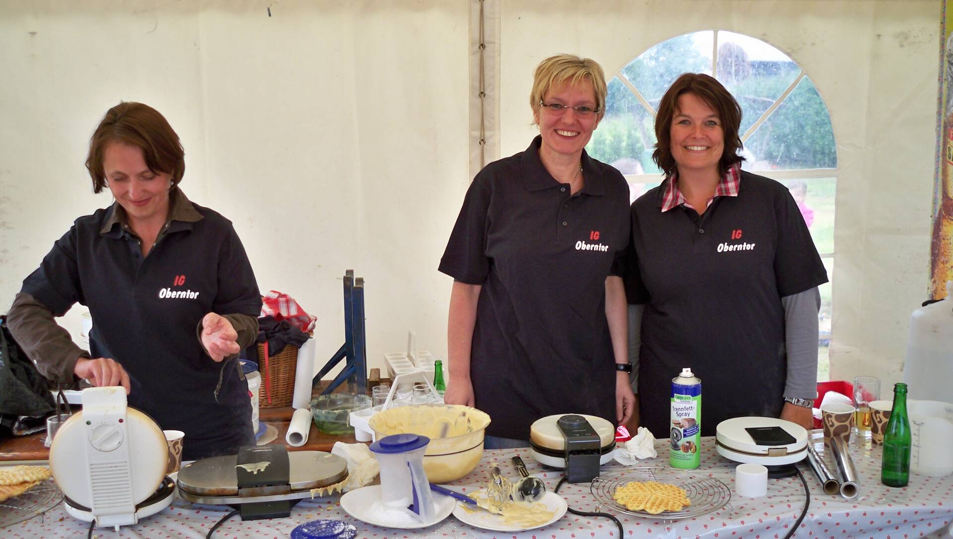 Oberntorfest Medebach Besucher und Helfer, Spiele, Kuchen
