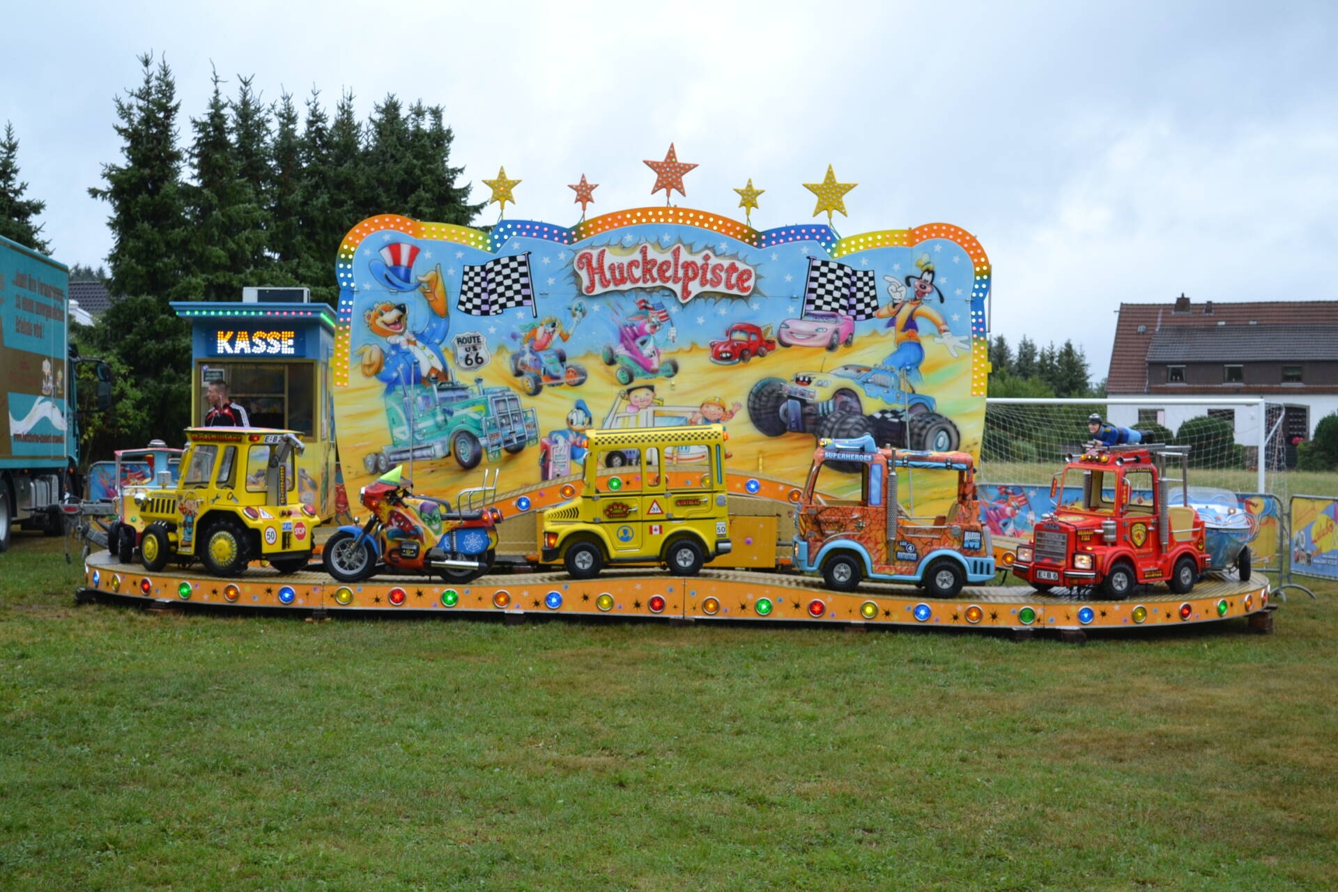 Oberntorfest Medebach Fahrgeschäft