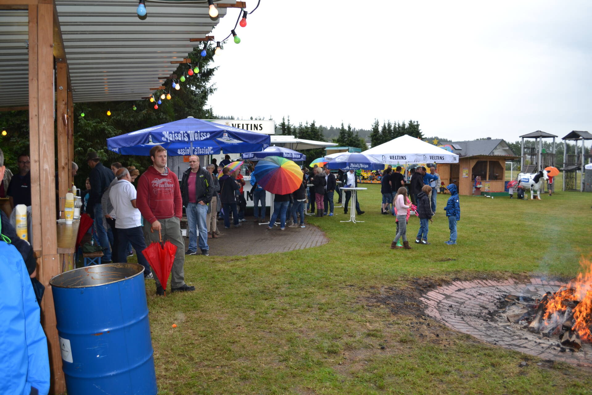 Oberntorfest Medebach Besucher und Helfer